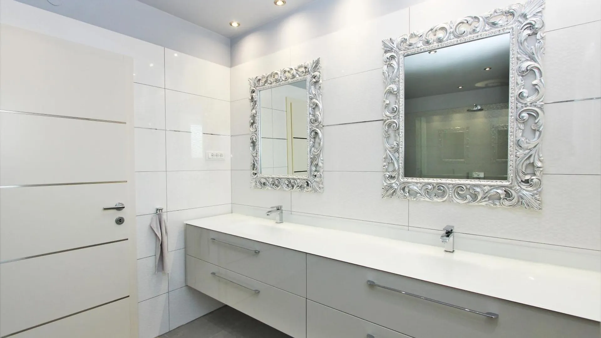 Moderne Villa Alex Exclusive In Porec Mit Pool 0*,